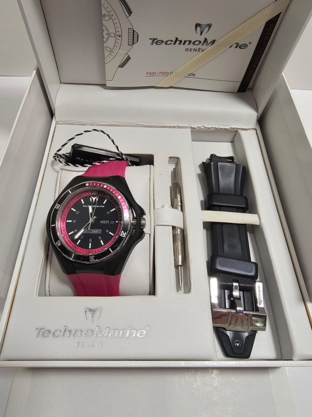 Authentic TechnoMarine Cruise 110013 Watch - Includes Pink & Black Straps + Box